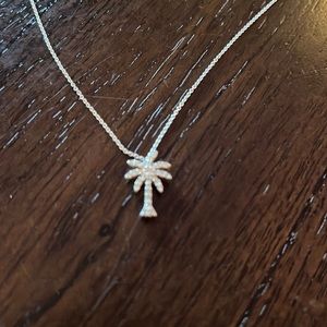 White gold Roberto Coin tiny palm tree